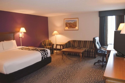 La Quinta Inn & Suites by Wyndham Binghamton - Johnson City image 30